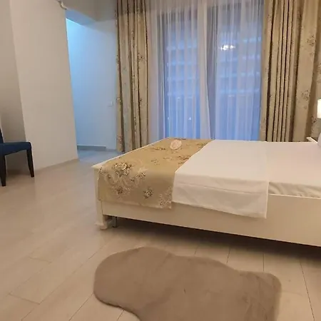 Stylish Studio Building Stefan Apartman *